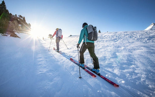 Skier cette année .. c’est possible. Quelles sont les précautions à prendre ? (Ski de Randonnée)