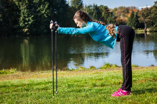 6 exercises simples pour s'échauffer avant la marche nordique